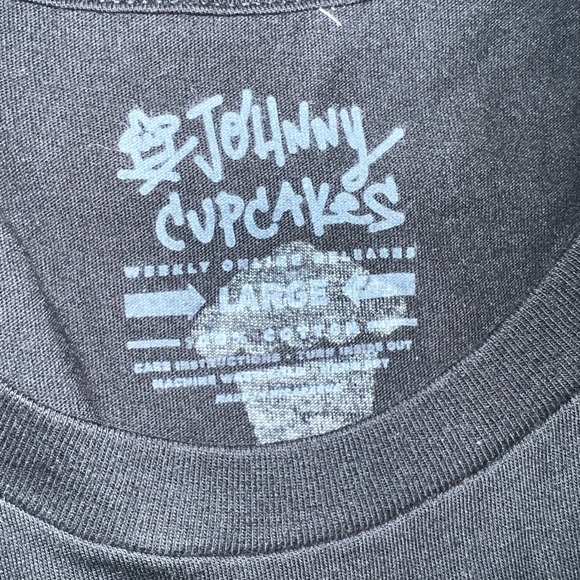 Johnny Cupcakes Biggie Collab T-Shirt Size Large New Never Worn!!!! 100% cotton - Picture 2 of 4